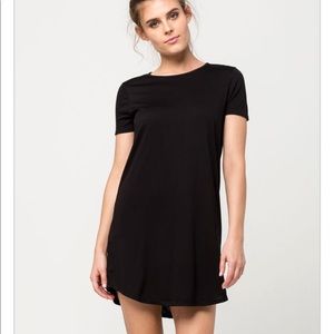 Tillys Socialite Black T Shirt Dress